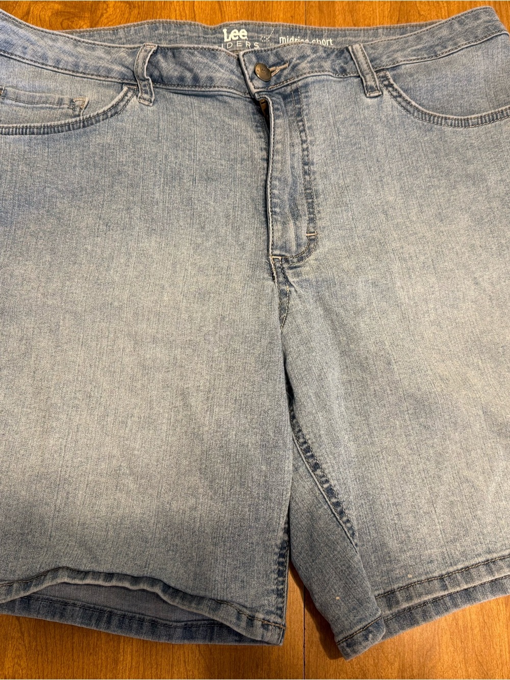 Lee Women’s Light Blue Denim Shorts